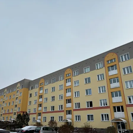 Apartment Homely - Hyggeliges M. Pkw-stellplatz *