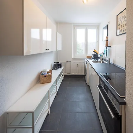 Homely - Hyggeliges M. Pkw-stellplatz *