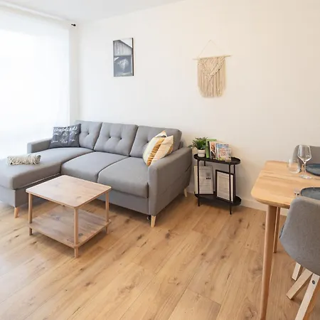 Homely - Hyggeliges M. Pkw-stellplatz *
