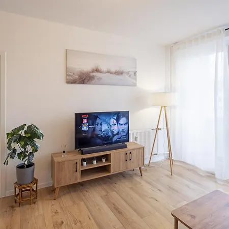 Homely - Hyggeliges M. Pkw-stellplatz Coswig (Saxony)